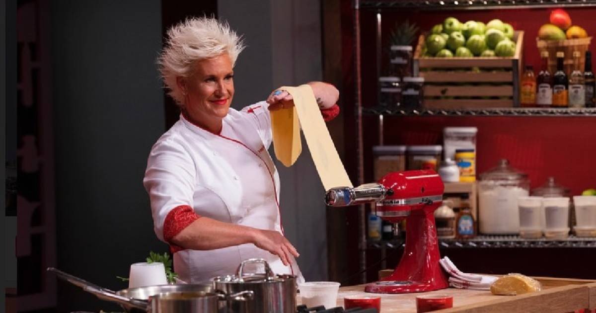 Anne Burrell (1969–2025) Adiós a una brillante chef